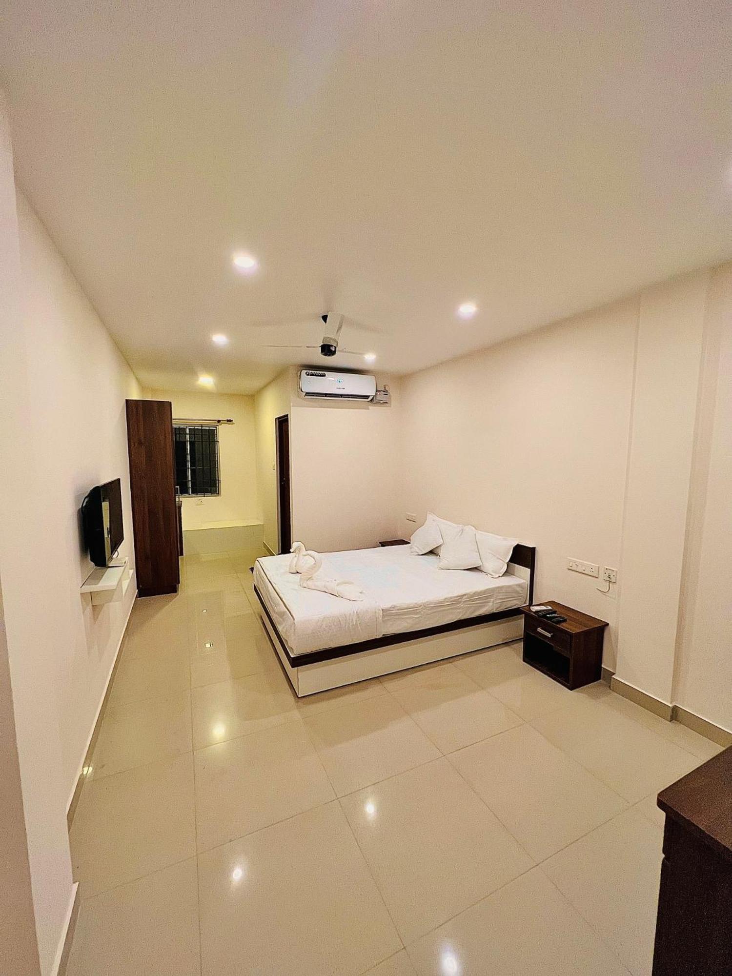 Heres Haut Residency Kochi Exterior foto